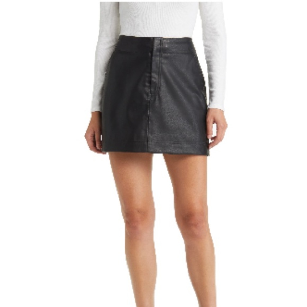 Treasure and Bond skirt Sz S